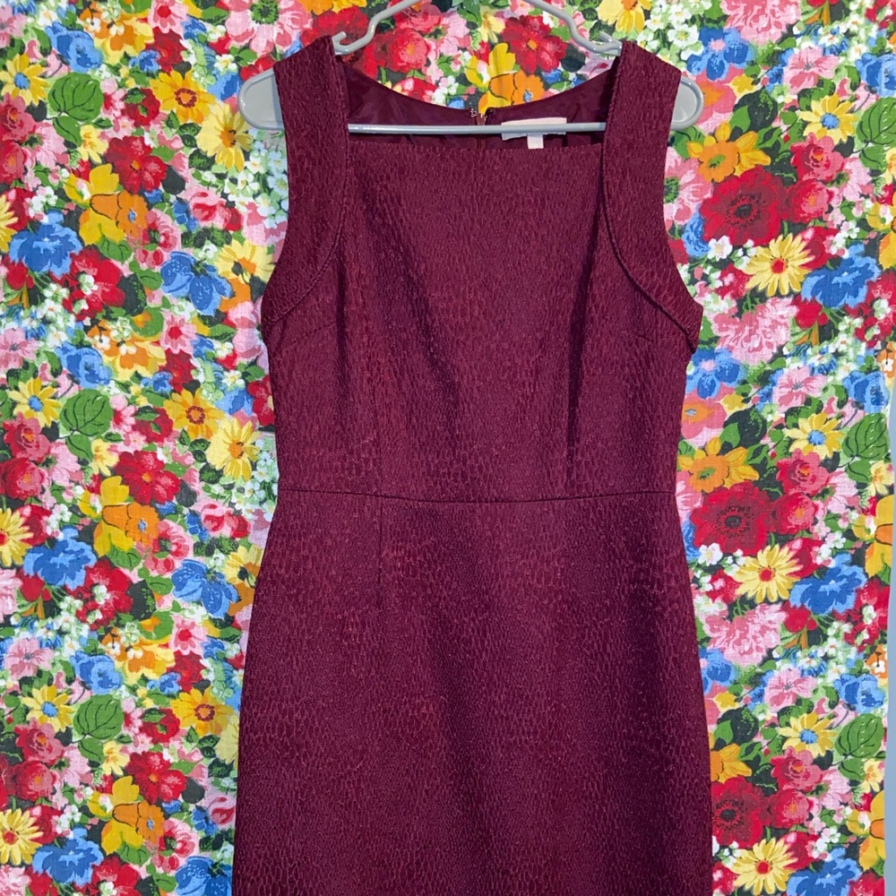 Gorgeous Banana republic burgundy dress